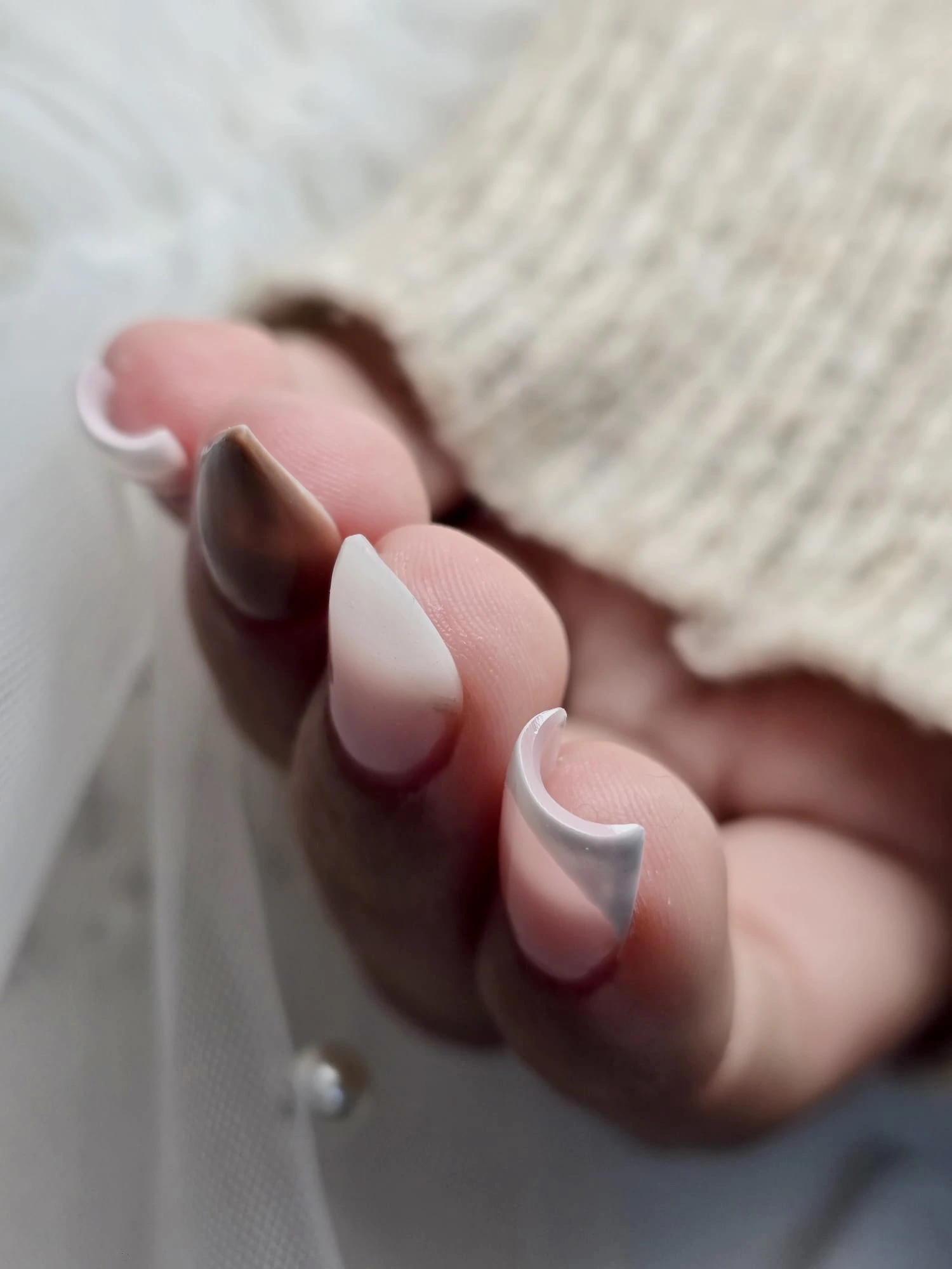 Unhas feitas