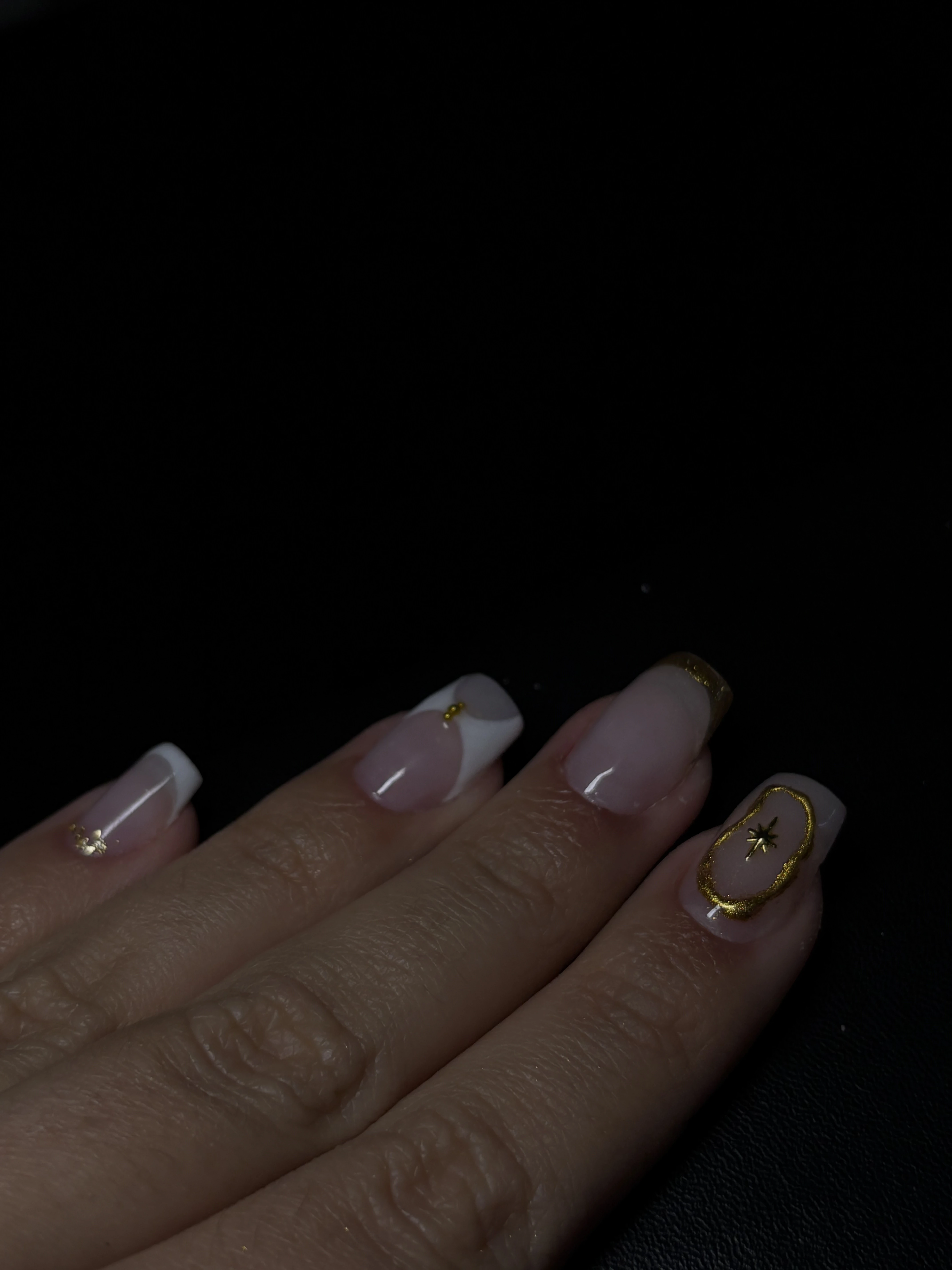 Unhas feitas